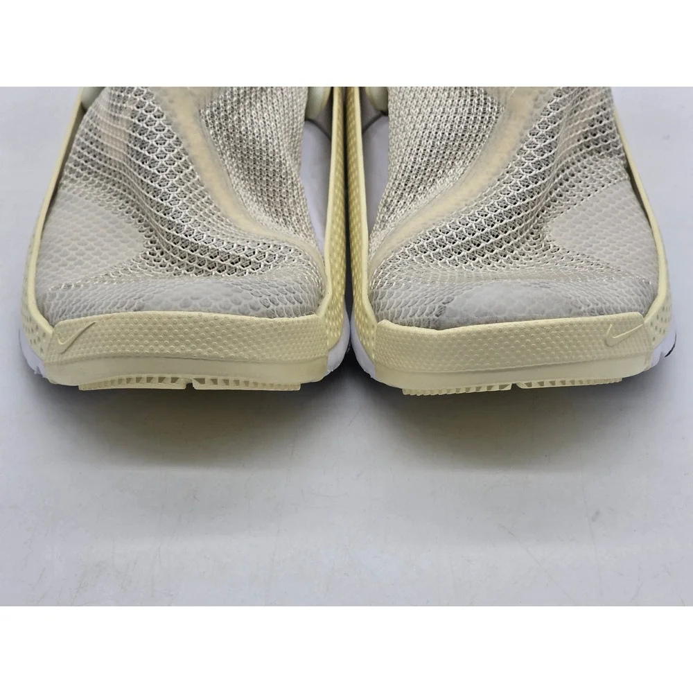 Nike Go FlyEase Alabaster Muslin Womens 7 Hands Free Shoes DR5540-700